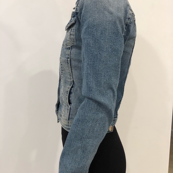 jean jacket - Picture 3 of 10
